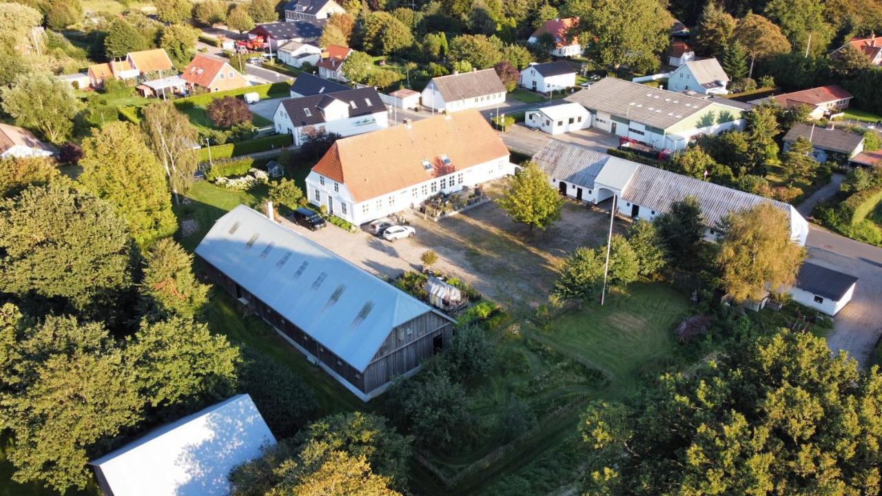 Landligt Ophold Pa Midtgard Apartment Vamdrup Екстериор снимка